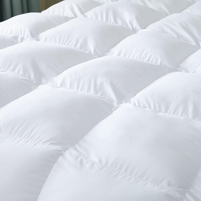 Luxurious All-Season Goose Down Feather Fiber Heavy Weight White Solid Comforter Super King Size Duvet Insert (120x120), Premium Baffle Box, 100% Egyptian Cotton Cover, 85 oz. Fill Weight