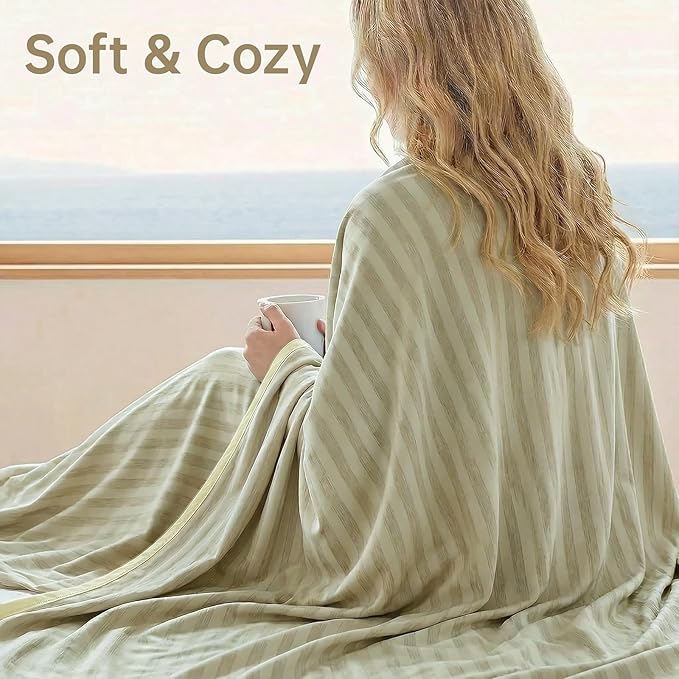 Guohaoi Cooling Blanket (90"x90"Queen Size) for Hot Sleepers and Night Sweats,100% Oeko-Tex Certified,Arc-Chill Q-Max >0.5 Cool Fiber,Ultra Cold Breathable,Comfortable,All-Season.