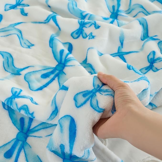 Blue Bow Throw Blanket ?€? 50x60 Inch Soft Fleece Blanket for Girls and Women, Coquette Aesthetic Room Decor for Bed, Couch, Chair, Preppy Bedroom or Gift, Cute Pink Bow Decor Blanket