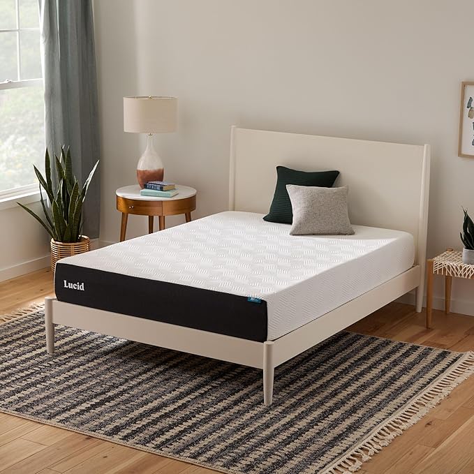 Lucid 10 Inch Memory Foam Mattress - Plush Feel - Infused with Refreshing Bamboo Charcoal and Cooling Gel - Bed in a Box - Temperature Regulating - Pressure Relief - Breathable - King Size
