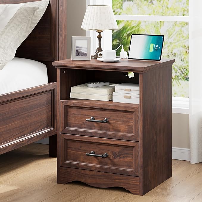 Bedroom Set, 4 Pieces Bedroom Furniture Set, 47" W 7 Drawer Dresser, 44" H 6 Drawer Dresser and Nightstands with Charging Station, Farmhouse Storage Organizer Cabinet for Bedroom, Walnut