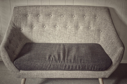 [CASAMENT] Why Your "Comfy" Sofa Is Sinking (The Science of Foam Density)