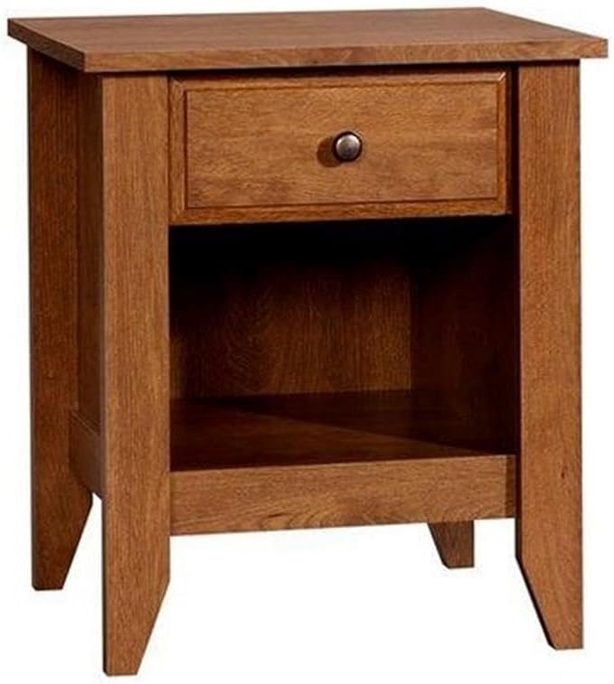 Home Square 4 Piece Bedroom Set with Dresser Chest and 2 Nightstands in Oiled Oak