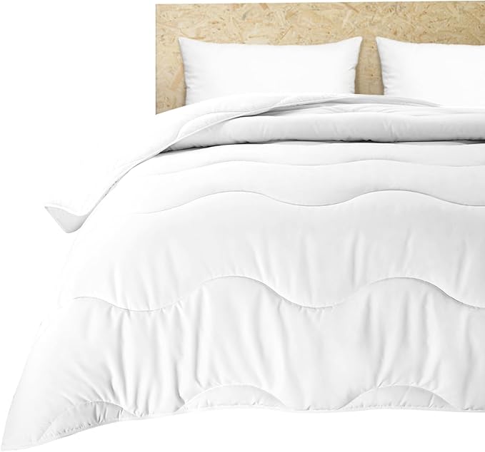 MEELUS Lightweight Comforter Cooling White, All Season Duvet Insert Breathable King Size Summer Bedding, Soft Microfiber Cool Down Alternative Quilt with Corner Tabs, 102x90 inch