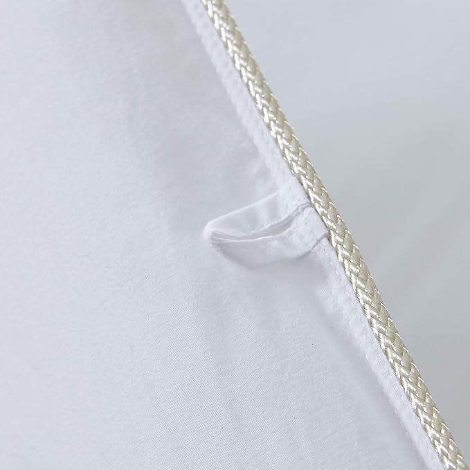 600-Thread-Count Egyptian Cotton Siberian Goose Down Comforter, 50 oz. Fill Weight, Solid White (Twin Size)