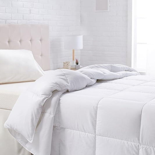 Amazon Basics White Down Alternative Comforter and Duvet Insert with Corner Tabs, Machine Washable, Full/Queen, All-Season