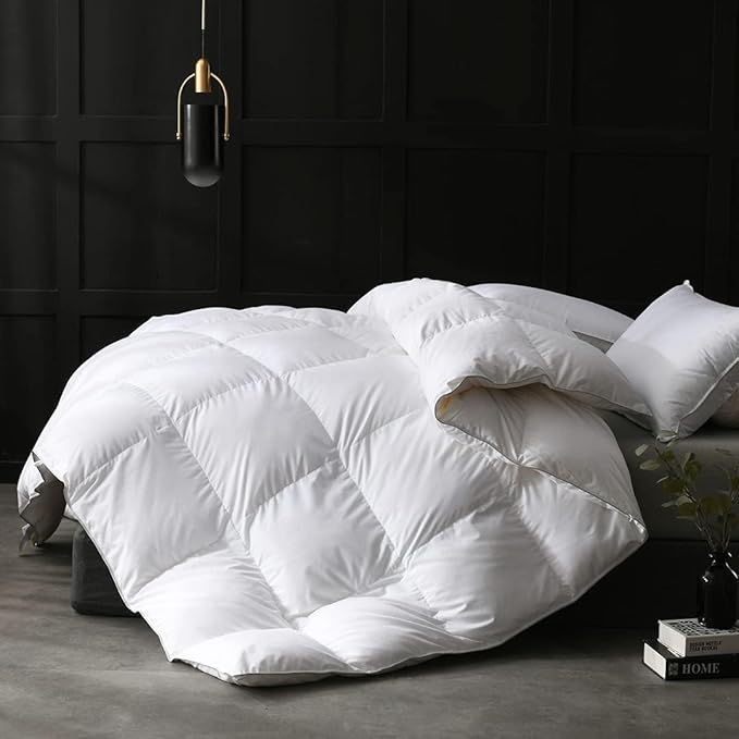 APSMILE Down Feather Fibers Comforter King Size Luxurious All Seasons Duvet Insert - High Bulkiness Hotel Collection Comforter, 54 Oz Fluffy Medium Warmth (106x90, Solid White)