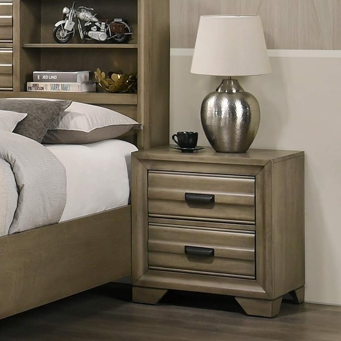 Roundhill Furniture Loiret Light Grey Finish Wood Storage Platform Queen Bedroom Set with Dresser, Mirror, Two Nightstands, Chest