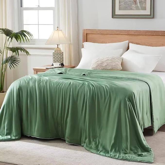 Globon Cooling Comforter Queen Size, Lightweight Summer Comforter for Hot Sleepers,Ultra Soft Bamboo Viscose Fabric, Breathable & Moisture Wicking, Soy Fiber Blend Fill, Sage Green