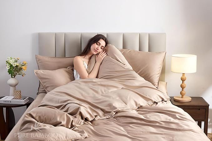 Pure Bamboo Duvet Insert Queen Size (90x92 in) - Ultra Soft Quilted Duvet Insert with 8 Corner & Side Loops, Double Stitching, Satin Piping - Luxuriously Soft (Queen, Heavyweight)