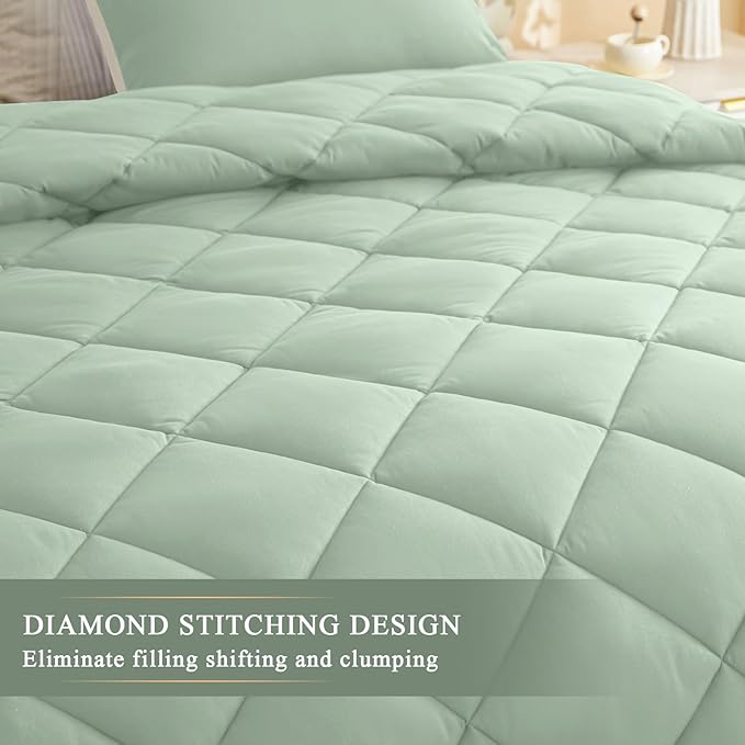 132x120 Alaskan King Comforter, Extra Large King Size Comforter Oversized, All Season Soft Lightweight Quilt Down Alternative Duvet Insert with 8 Corner Tabs(120x132, Sage Green)