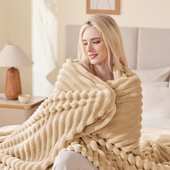 EXQ Home Fleece Blanket Twin Size for Couch or Bed - 3D Stripe Jacquard Decorative Blankets - Cozy Soft Lightweight Fuzzy Flannel Blanket Suitable for All Seasons(60"??80",Camel)