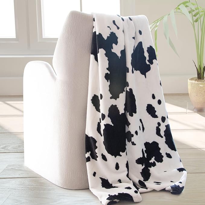 Cow Print Blanket Warm Plush Cute Black Cow Throw Blanket Soft Fleece Flannel Lightweight Throw Blankets Sofa Couch Bed Travel Cow Bedding Room Decor for Kids Teens Adults 40"x50"