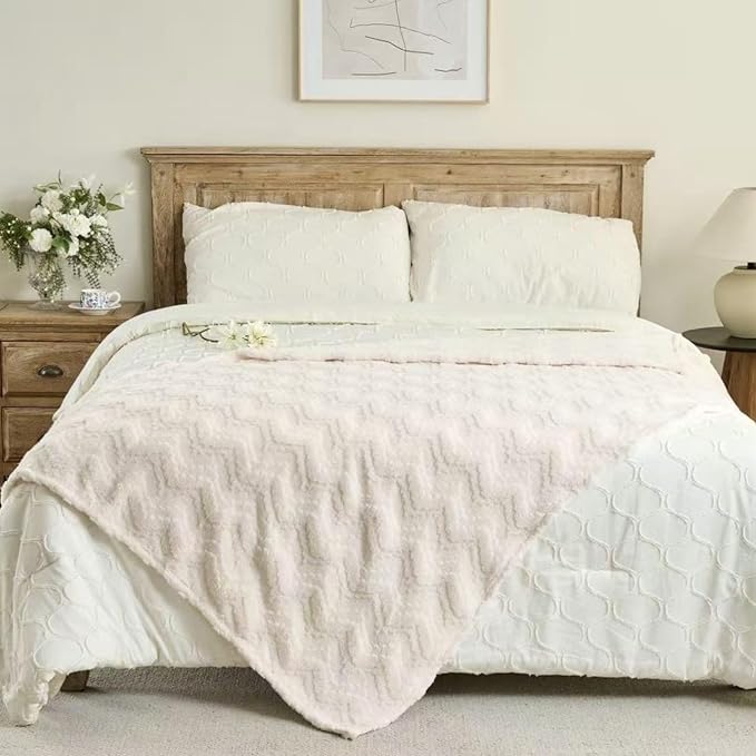 3 Layer Jacquard Throw Blanket - 50x70 Inch Soft Fleece with Wave Pattern, Beige Plush Cozy Blanket for Sofa, Couch, Bed & Chair, All Season Decorative Blanket for Living Room & Bedroom