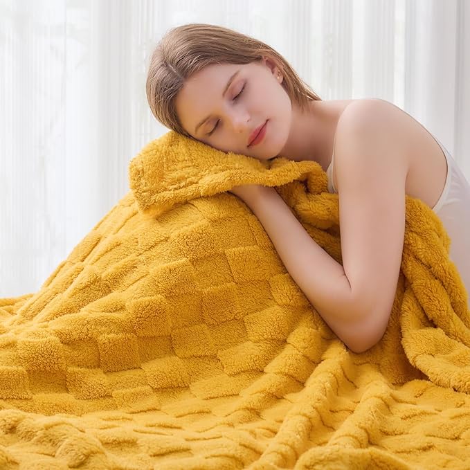 NEWCOSPLAY Super Soft Throw Blanket Mustard Yellow Premium Silky Flannel Fleece 3D Checkered Lightweight Bed Blanket All Season Use (Mustard Yellow Checkered, Throw(50"x70"))