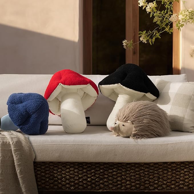 Phantoscope Mushroom Shaped Throw Pillow, Teddy Fleece Soft Mushroom Decorative Pillows Cute 3D Shaped Cushion for Couch Sofa Bed Chair, Red,16 x 14 inches