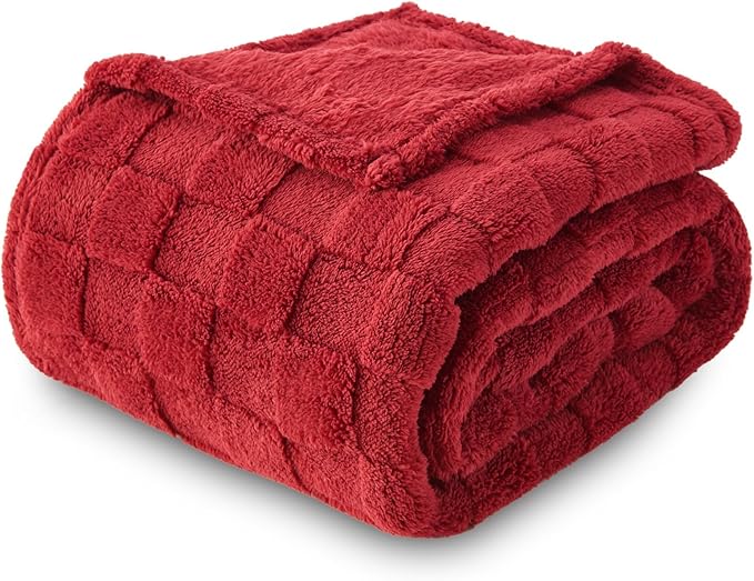 NEWCOSPLAY Super Soft Throw Blanket Red Premium Silky Flannel Fleece 3D Checkered Lightweight Bed Blanket All Season Use (Red Checkered, Throw(50"x70"))