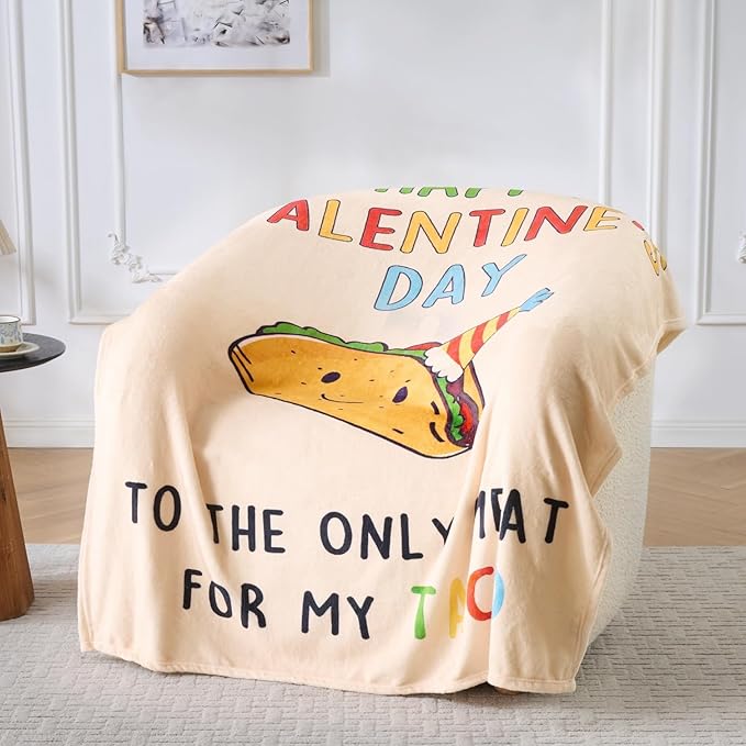 Funny Valentine?€?s Day Gift for Him or Her ?€? Cute Taco Fleece Throw Blanket, Soft & Cozy Romantic Throw for Couples