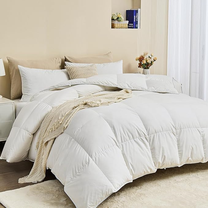 Luxury Goose Down Feather Fiber Comforter Oversized Queen - Ultra-Soft Egyptian Cotton Blend Cover, Fluffy High Fill-Power All Season Hotel Duvet Insert(98x98 inch, White)