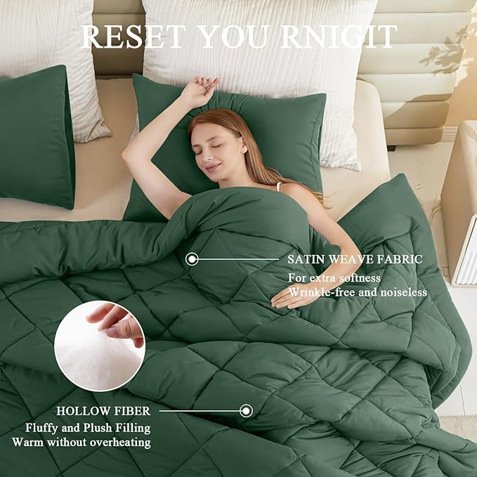 132x120 Alaskan King Comforter, Extra Large King Size Comforter Oversized, All Season Soft Lightweight Quilt Down Alternative Duvet Insert with 8 Corner Tabs(120x132, Emerald Green)