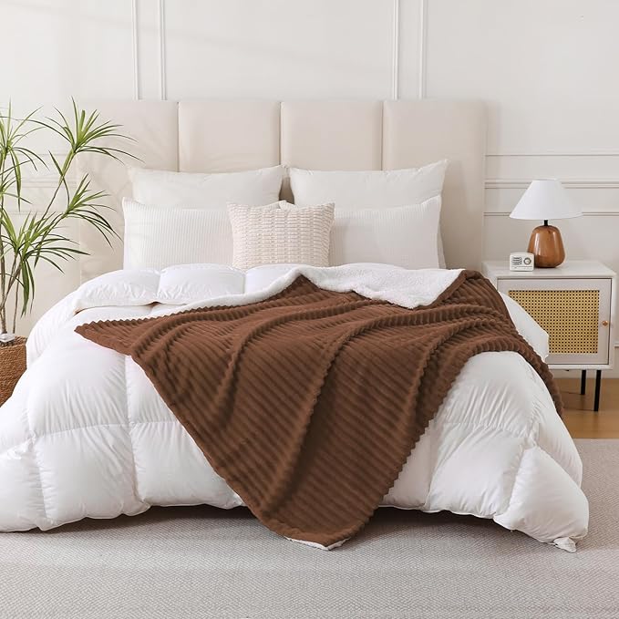Chocolate Sherpa Fleece Throw Blanket 60”×80” for Couch Sofa Bed,Super Soft Cozy Plush Double Side Thick Flannel Blanket with Striped Design Lightweight for Adults,Woman,Girls