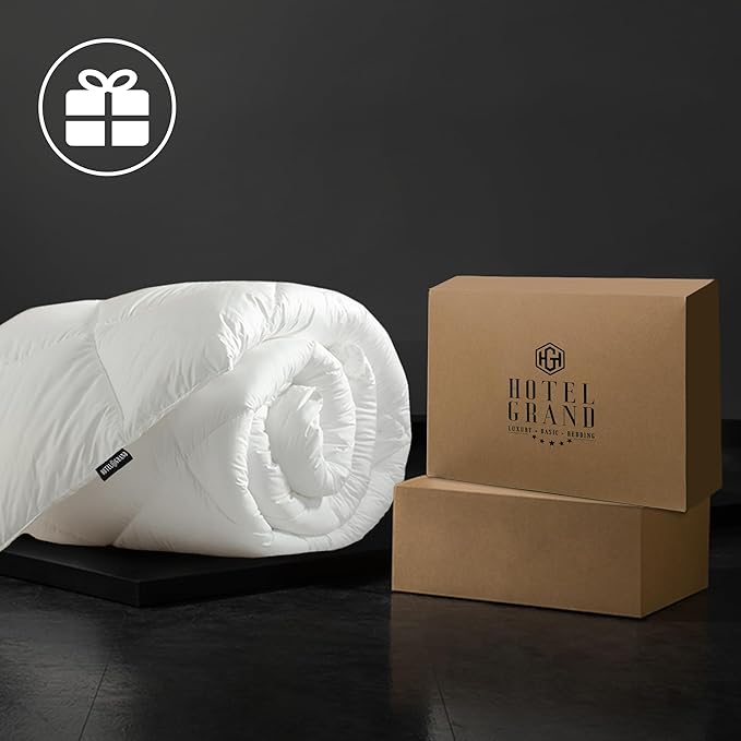 Hotel Grand Luxury White Goose Feather Down Fiber Comforter King Size, 100% Cotton Ultra Soft Duvet Insert King, Hotel Hypoallergenic Extra Warmth Bedding Comforter, White 106x90 Inch