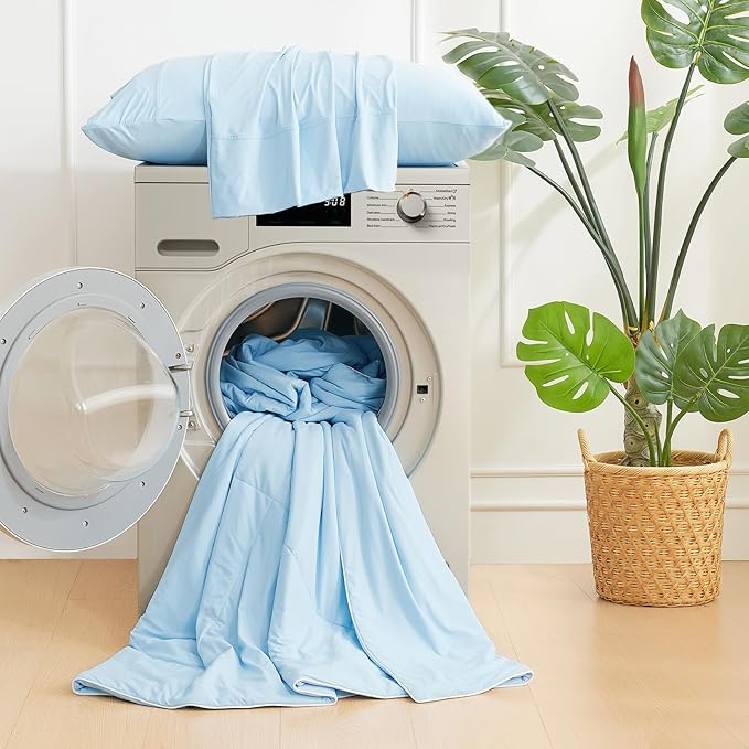 Cozy Bliss Cooling Comforter King Size, Cooling Blankets for Hot Sleepers and Night Sweats, Sky Blue Summer Comforter for King Size Bed, Breathable Soft Lightweight Silk Smooth