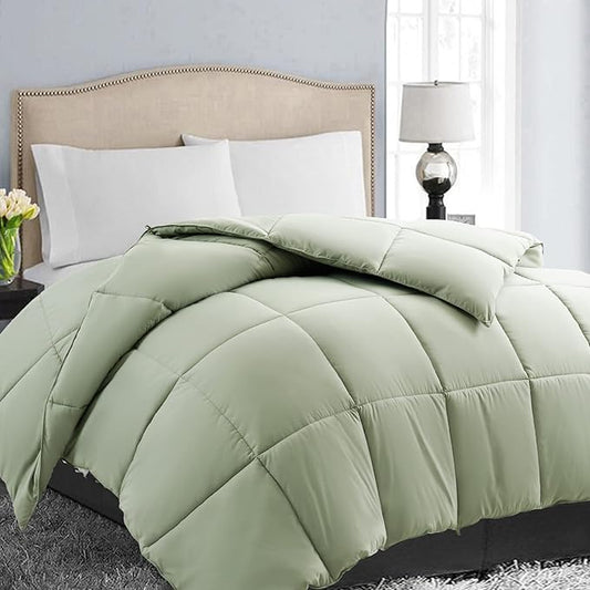 EASELAND Queen Size Down Alternative Comforter - Quilted Duvet Insert for All Seasons, Soft Lightweight with Corner Tabs, Summer Winter Warm Bedding, Sage Green 88×88 Inches