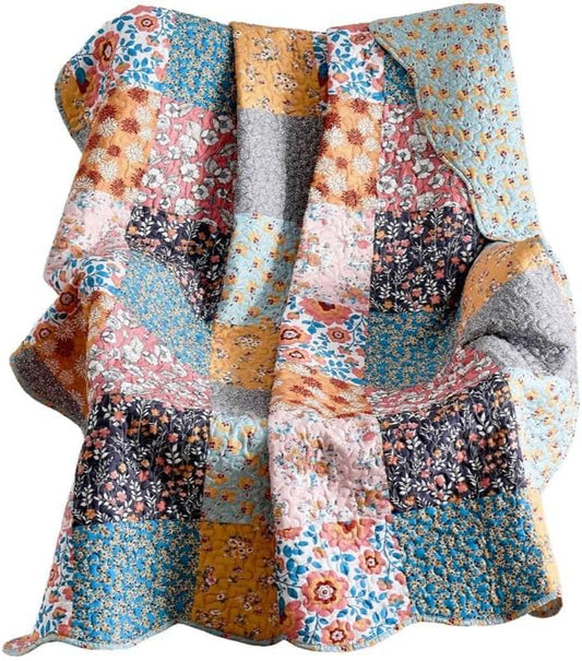 Greenland Home Carlie Modern Floral Quilt, Tapestry & Throw Blanket, 50 x 60 inches, Calico Patches