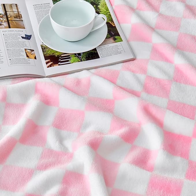 Edenleaf Pink Checkered Blanket, Ultra Soft Fleece Checkered Throw Blankets for Couch Bed and Travel, Luxury Throws for All Seasons, 60x80 Inch, Pink