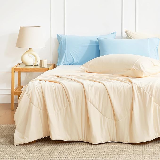 Cozy Bliss Cooling Comforter Queen Size, Cooling Blankets for Hot Sleepers and Night Sweats, Yellow Summer Comforter for Queen Size Bed, Breathable Soft Lightweight Silk Smooth