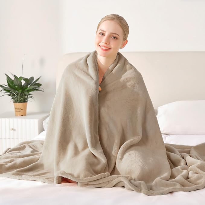 BEAUTEX Fleece Blanket Queen Size Super Soft Flannel Throw Blanket Lightweight Fuzzy Plush Blanket for Couch Sofa or Bed All Seasons (Ivory, 90" x 90")