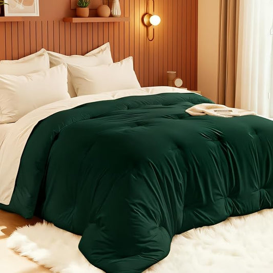 Comforters Queen Size, All Season Quilted Bed Comforter, Ultra-Soft Down Alternative Duvet Insert with 4 Tabs, Lightweight Bedding Blanket - Machine Washable, Emerald Green