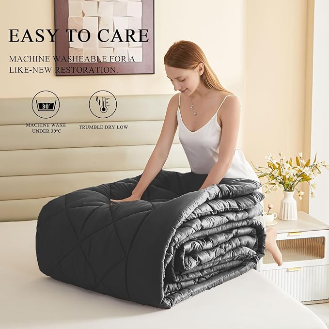 132x120 Alaskan King Comforter, Extra Large King Size Comforter Oversized, All Season Soft Lightweight Quilt Down Alternative Duvet Insert with 8 Corner Tabs(120x132, Black)