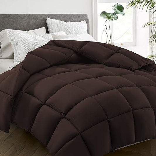 HYLEORY All Season California King Size Bed Comforter - Cooling Down Alternative Quilted Duvet Insert with Corner Tabs - Winter Warm - Machine Washable - Brown