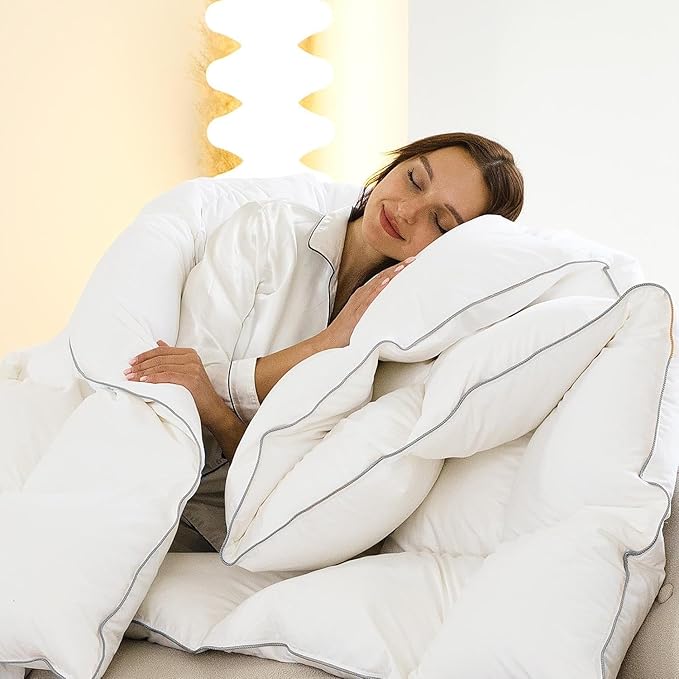 Down Comforter Twin Size – All Season Medium Weight Fluffy White Duvet Insert, Warm Feather Bedding, Soft 100% Cotton Cover