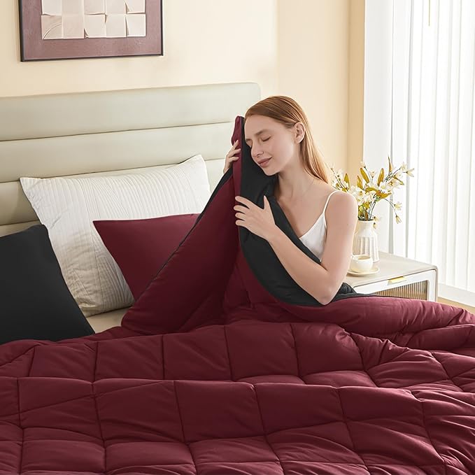 132x120 Alaskan King Comforter, Extra Large King Size Comforter Oversized, All Season Soft Lightweight Quilt Down Alternative Duvet Insert with 8 Corner Tabs, Black&Red