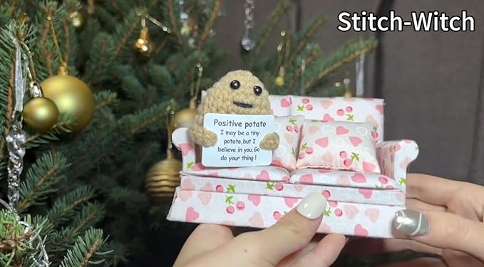 Hilarious Gifts, Novelty Crochet Couch Potato, White Elephant Gifts for Men Women (White Potato on Pink Heart Loveseat)