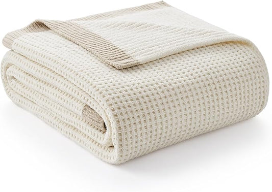 Amélie Home Chenille Throw Blanket, Soft Cozy Waffle Throw for Couch & Sofa, Warm Yet Lightweight, Breathable All-Season Throws for Women Men, Housewarming, Birthdays, 60"x80", Ivory
