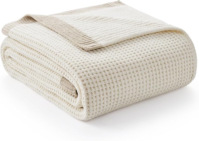 Amélie Home Chenille Throw Blanket, Soft Cozy Waffle Throw for Couch & Sofa, Warm Yet Lightweight, Breathable All-Season Throws for Women Men, Housewarming, Birthdays, 50"x60", Ivory