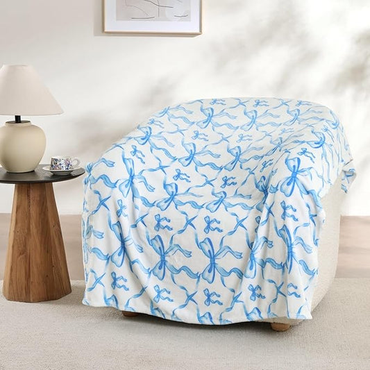 Blue Bow Throw Blanket ?€? 50x60 Inch Soft Fleece Blanket for Girls and Women, Coquette Aesthetic Room Decor for Bed, Couch, Chair, Preppy Bedroom or Gift, Cute Pink Bow Decor Blanket
