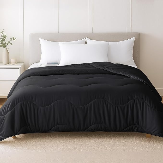 MEELUS Lightweight Comforter Cooling Black, All Season Duvet Insert Breathable California King Summer Bedding, Soft Microfiber Cool Down Alternative Quilt with Corner Tabs, 104 * 96 inch