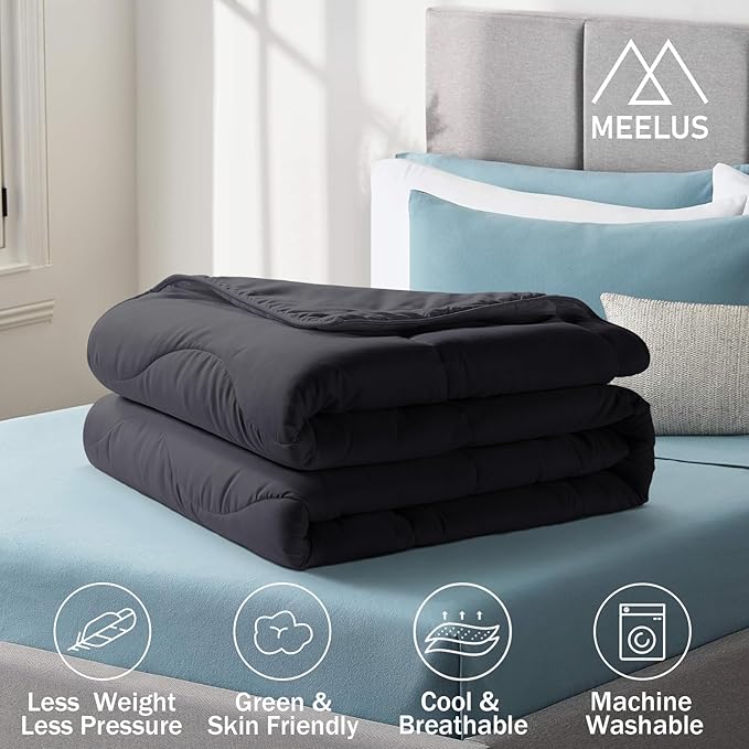 MEELUS Lightweight Comforter Cooling Black, All Season Duvet Insert Breathable California King Summer Bedding, Soft Microfiber Cool Down Alternative Quilt with Corner Tabs, 104 * 96 inch