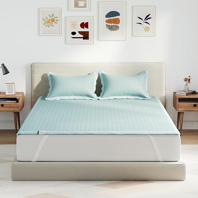 Novilla Cooling Mattress Topper Full Size