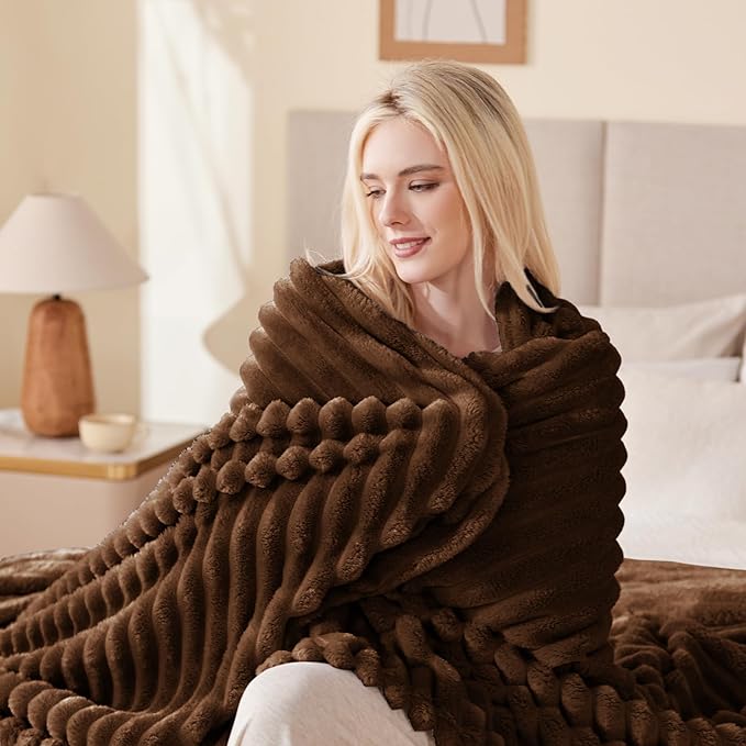 EXQ Home Fleece Throw Blanket for Couch or Bed - 3D Stripe Jacquard Decorative Blankets - 280GSM Cozy Soft Lightweight Fuzzy Flannel Blanket Suitable for All Seasons(50"??60",Brown)