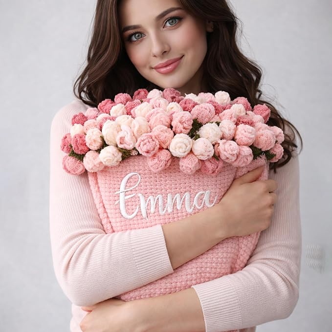 Personalized Handmade Crochet Rose Flower Blanket Bouquet – Custom Name Gift for Mother's Day, Valentine’s Day, Mom or Girlfriend（Pinkish White）