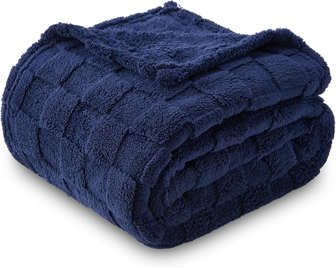 NEWCOSPLAY Super Soft Throw Blanket Dark Navy Premium Silky Flannel Fleece 3D Checkered Lightweight Bed Blanket All Season Use (Dark Navy Checkered, Throw(50"x70"))