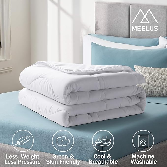 MEELUS Lightweight Comforter Cooling White, All Season Duvet Insert Breathable King Size Summer Bedding, Soft Microfiber Cool Down Alternative Quilt with Corner Tabs, 102x90 inch