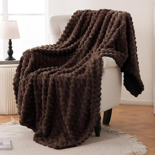 Bnuitland Brown Super Soft Flannel Throw Blanket, 3D Clouds Stylish Jacquard Lightweight Blanket for Bed,Sofa,Couch,Home Decor, 300 GSM Fleece Cozy Warm, Suitable for All Seasons, 50X70 inches