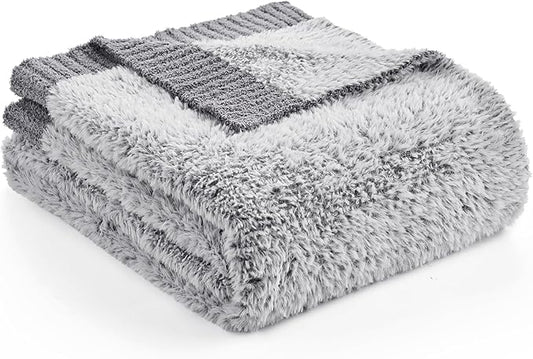 Amélie Home Knit Throw Blanket for Couch, Super Soft Fuzzy Cozy Throw, Giftable Knitted Blanket for Women Men, Birthday, Sofa Bed Living Room Decor, 50" x 60", Heather Grey